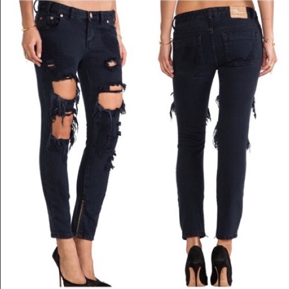 One Teaspoon Trashed Boyfriend Jeans, Size 25 - Picture 2 of 7